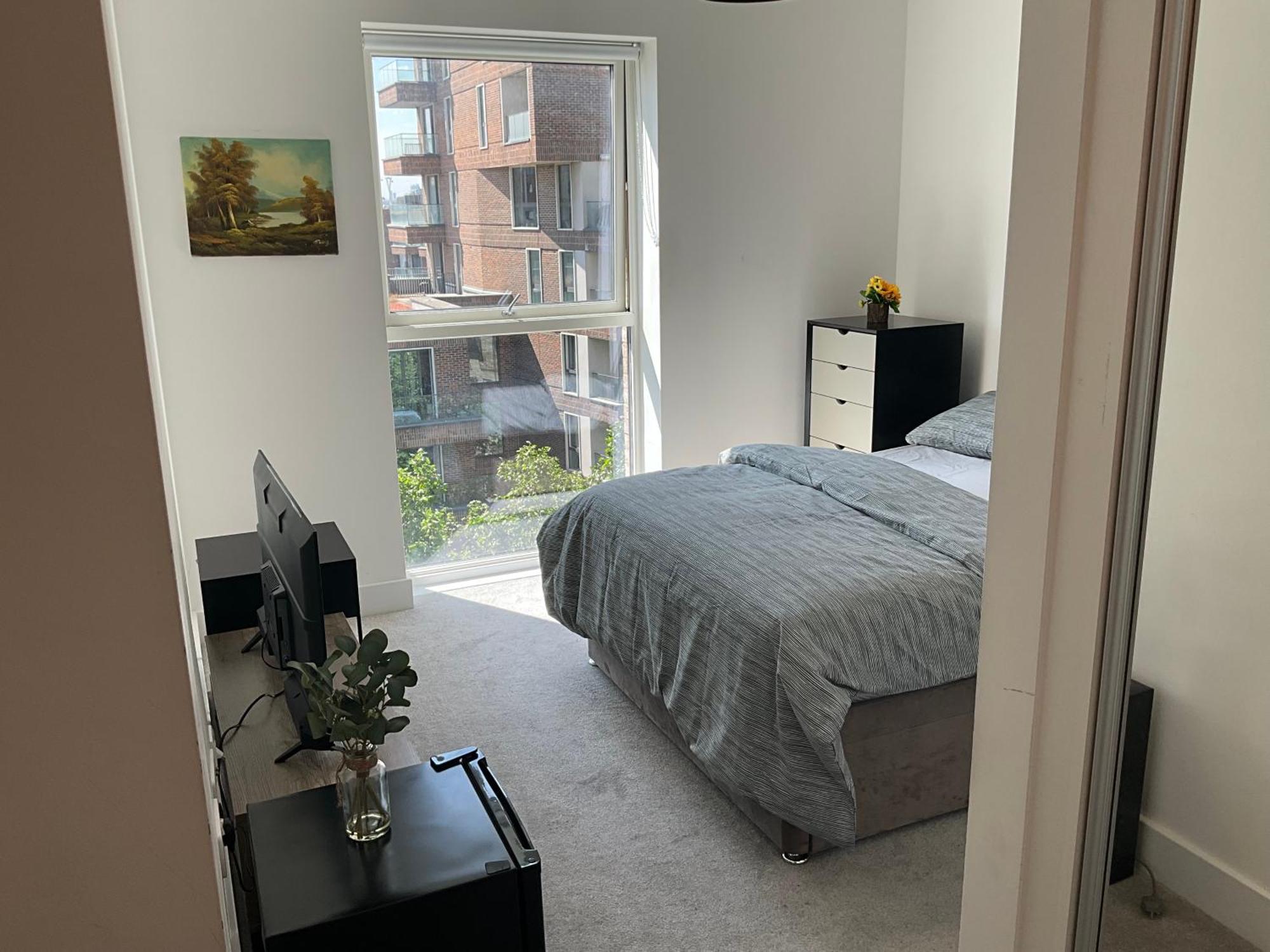 1br Gem In Shared Near O2 Arena & Excel With Patio, Private Bath, Free Parking & Garden Appartement Londres